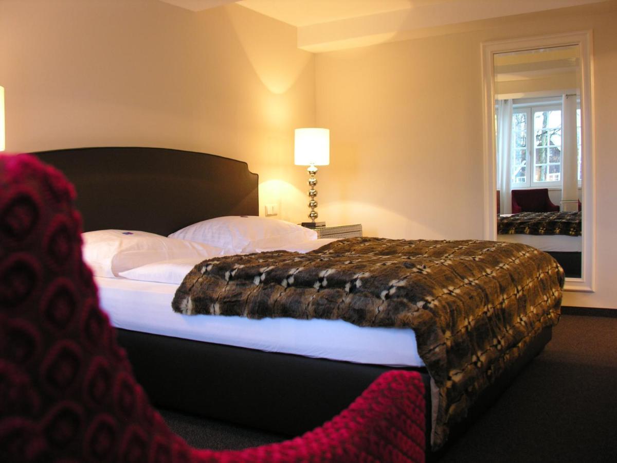 Hotel Am Doktorplatz Rheda-Wiedenbrück Rum bild